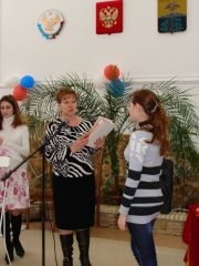 Вручение диплома Лизе Кубанцовой